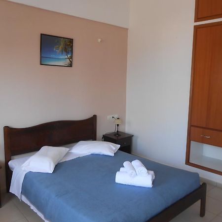 Frosso'S Apartments Kokkini Hani エクステリア 写真
