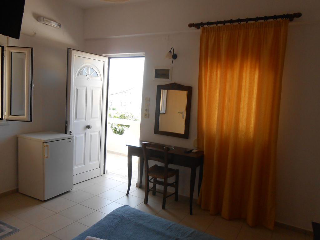 Frosso'S Apartments Kokkini Hani エクステリア 写真