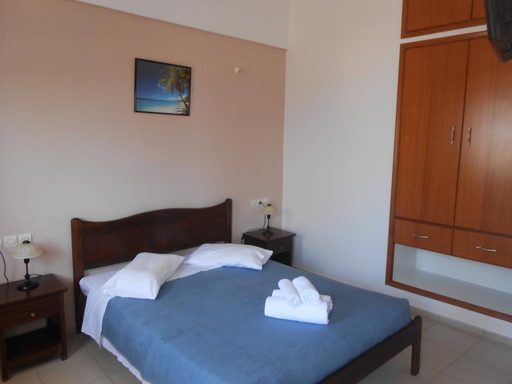 Frosso'S Apartments Kokkini Hani エクステリア 写真