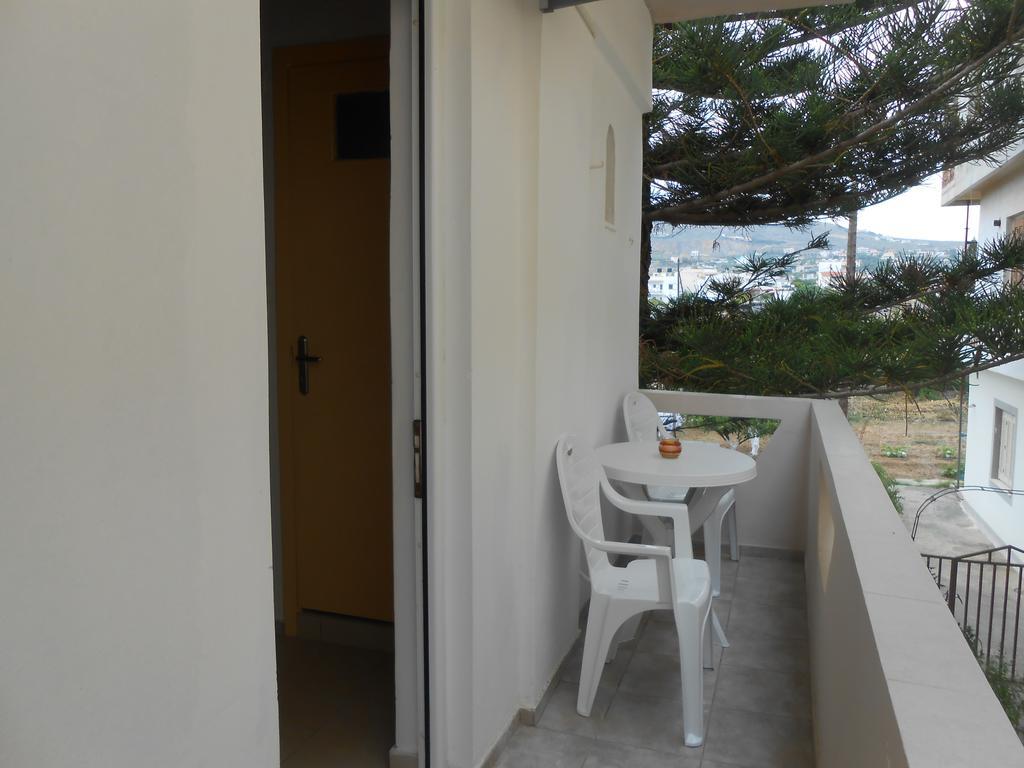 Frosso'S Apartments Kokkini Hani エクステリア 写真